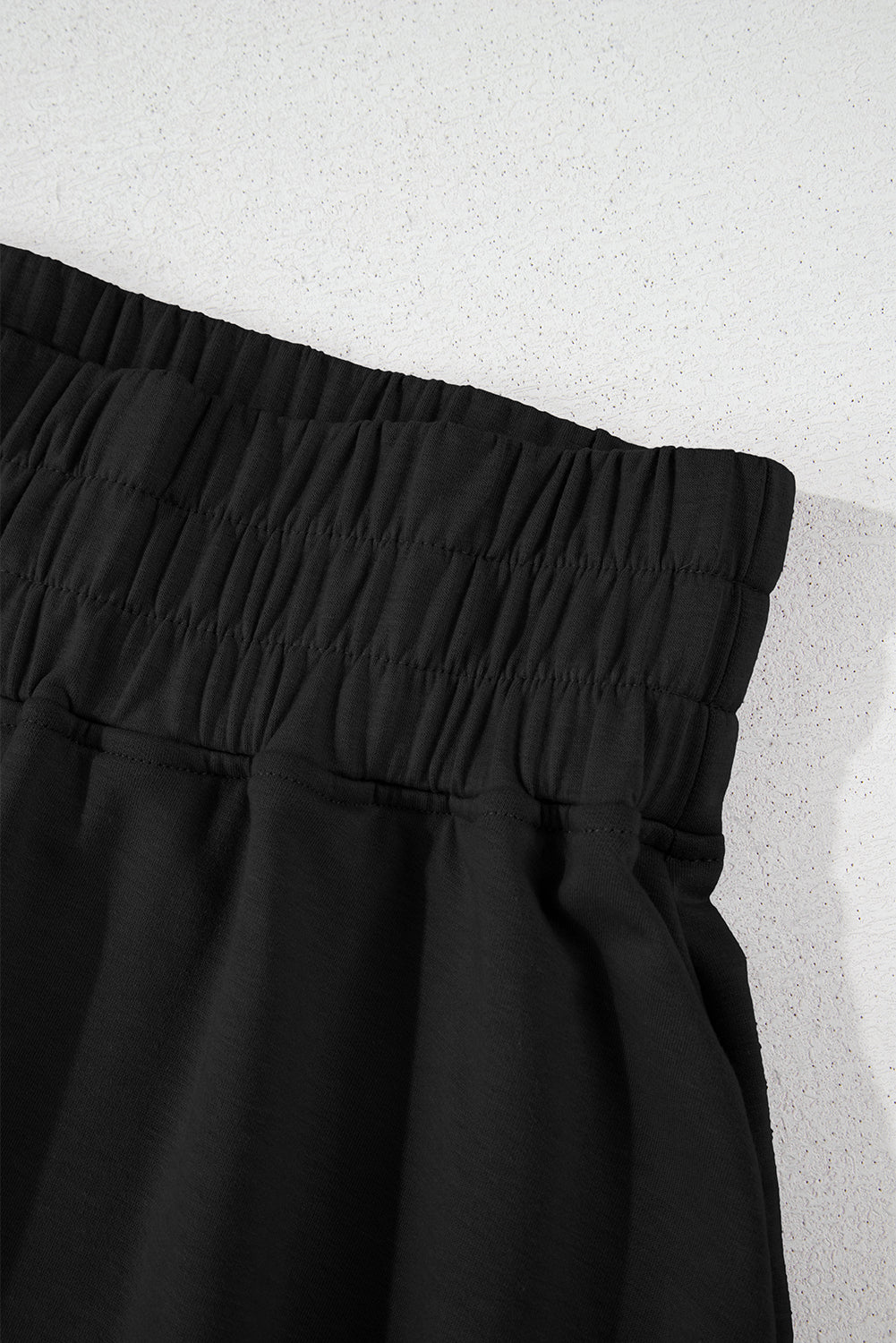 Black 2pcs Cropped Tee and Ruffle High Waist Skort SET