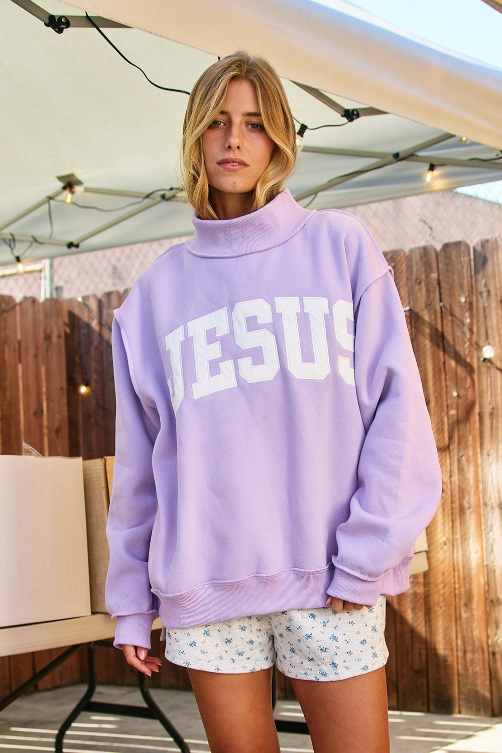 'Jesus' Embroidered Mock Neck Sweatshirt (Lavendar)
